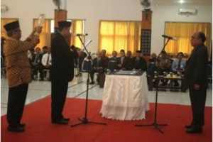 Prosesi pelantikan rektor Uniku masa jabatan 2017 - 2020.